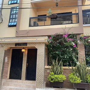 Appartement Adja Binta Kane Sour, Dakar